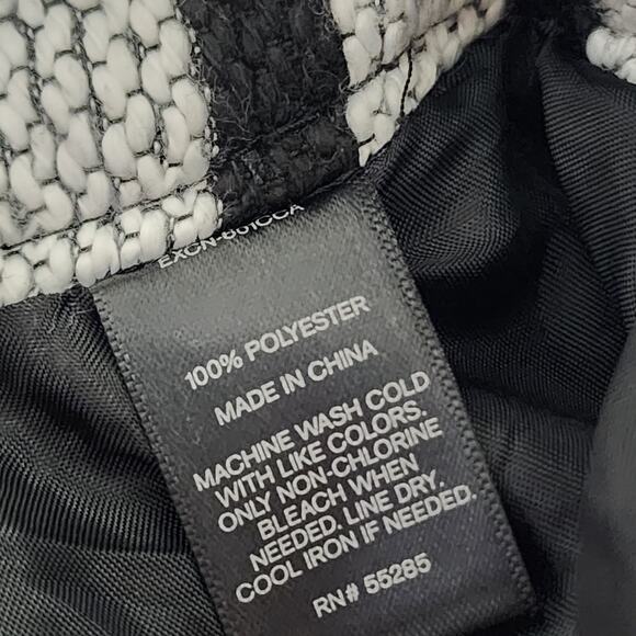 Express Size 2 Black White Striped Skirt - Picture 4 of 5